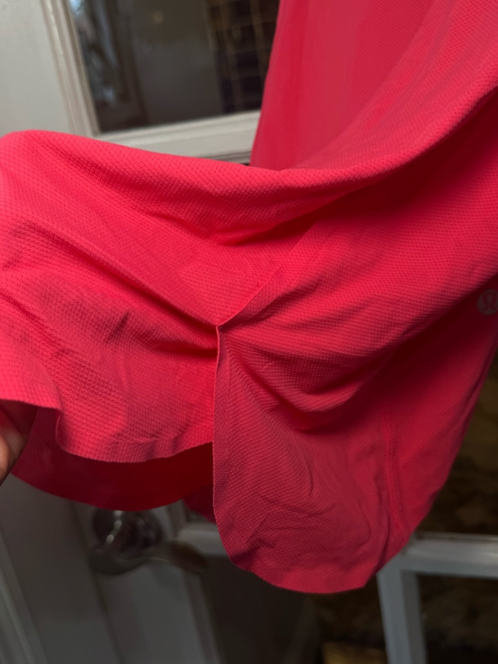 lululemon high ventilation running tank top in color lip gloss - Picture 4 of 8